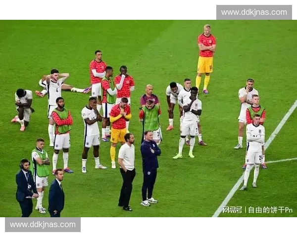 英格兰队在2018世界杯上的惊艳表现与历史性突破分析